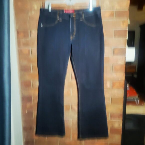 Levi's 525 "Nouveau Downtowner" Dark Wash Boot Cut Jeans - Size 10/L-M - Picture 5 of 13